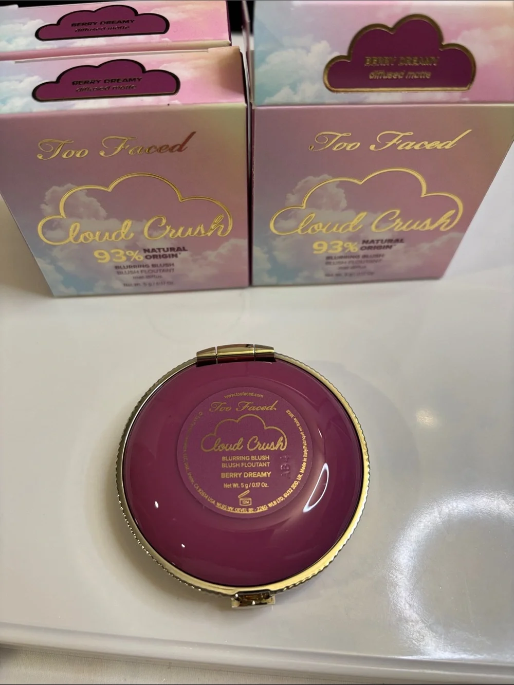 Too Faced Cloud Crush Blurring Blush-Berry Dreamy